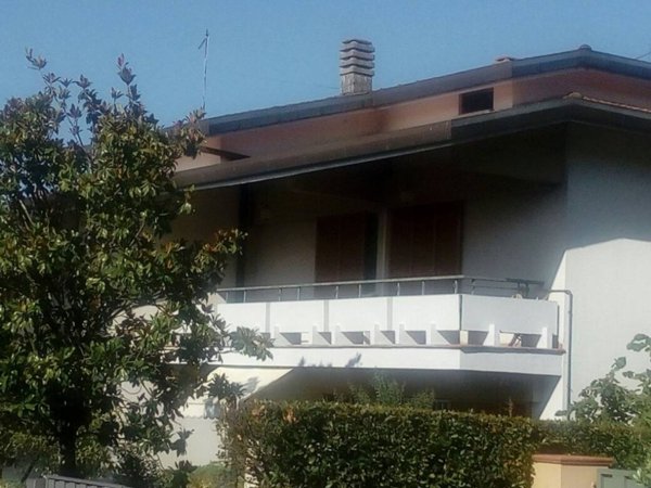 casa indipendente in vendita a Massa e Cozzile in zona Margine Coperta