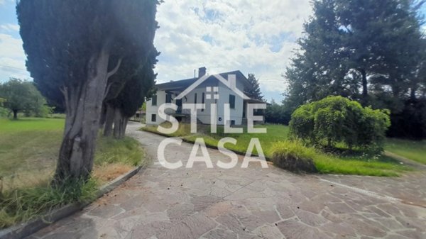 casa indipendente in vendita a Massa e Cozzile in zona Margine Coperta