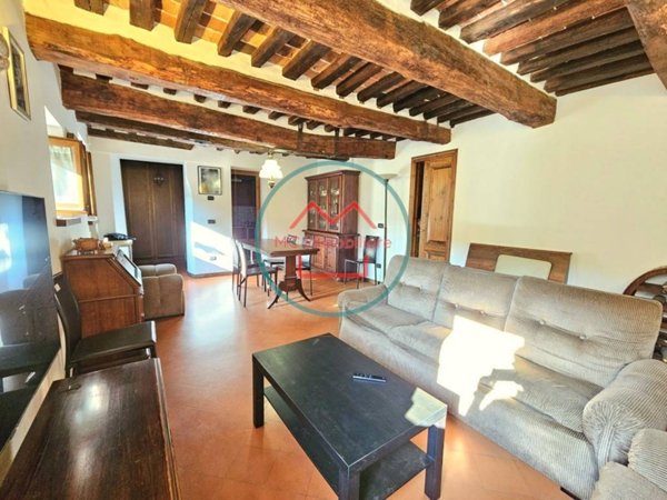 appartamento in vendita a Massa e Cozzile in zona Massa