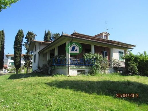 casa indipendente in vendita a Massa e Cozzile in zona Margine Coperta