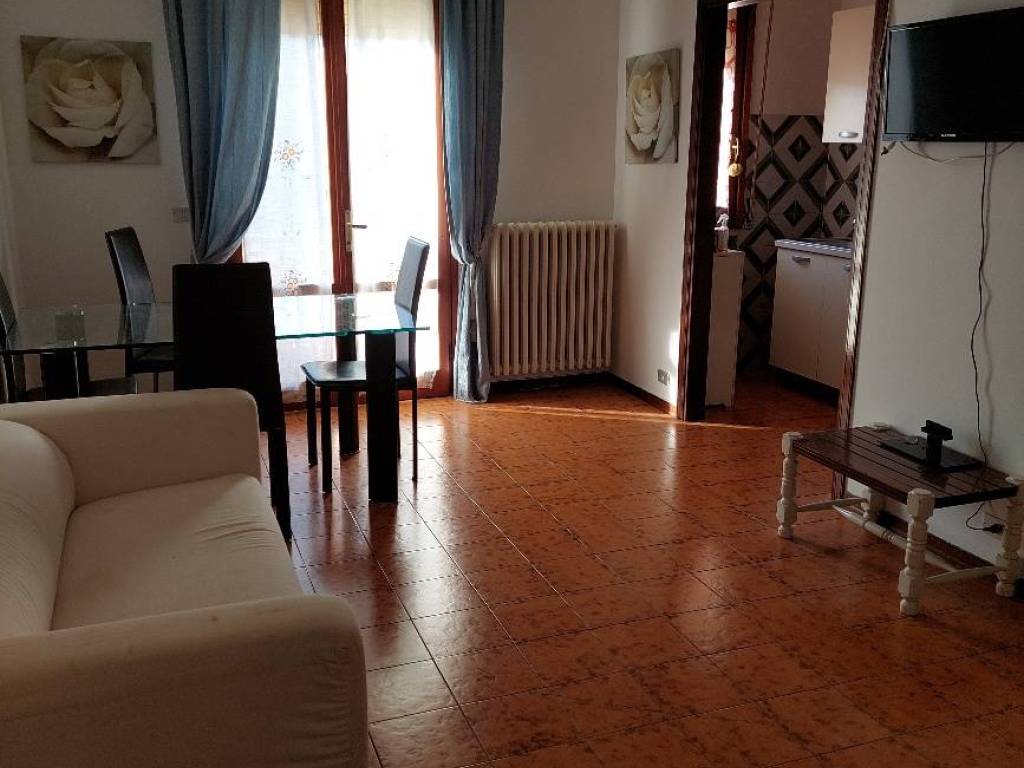 appartamento in vendita a Massa e Cozzile in zona Traversagna