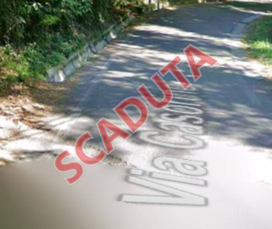 casa indipendente in vendita a Massa e Cozzile in zona Cozzile