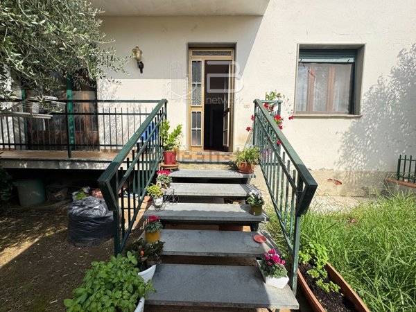 appartamento in vendita a Massa e Cozzile in zona Margine Coperta