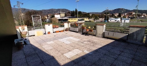 appartamento in vendita a Massa e Cozzile in zona Margine Coperta