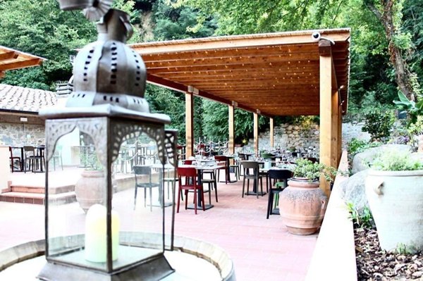 casale in vendita a Massa e Cozzile