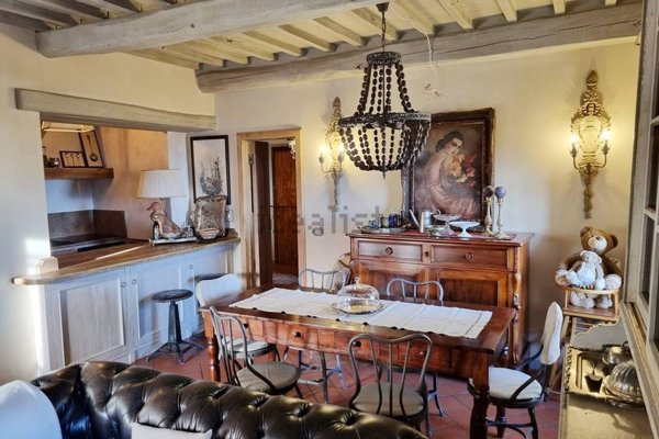 appartamento in vendita a Massa e Cozzile