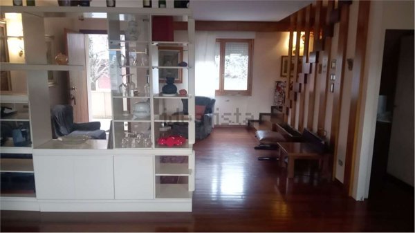 casa indipendente in vendita a Massa e Cozzile in zona Margine Coperta