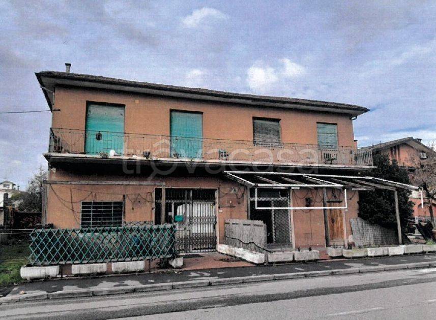 appartamento in vendita a Massa e Cozzile in zona Traversagna