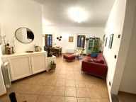 appartamento in vendita a Massa e Cozzile