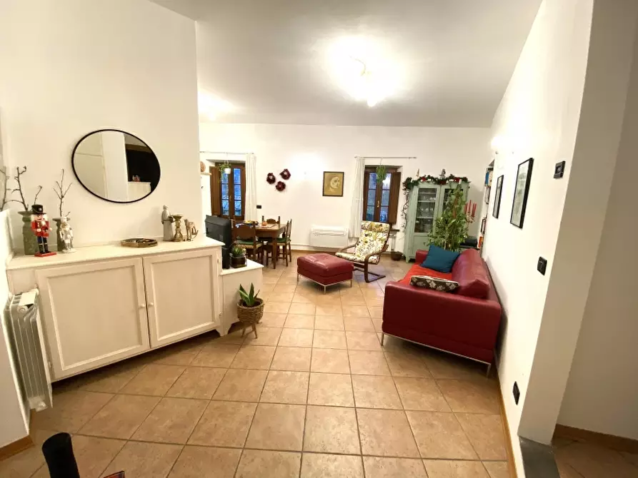 appartamento in vendita a Massa e Cozzile