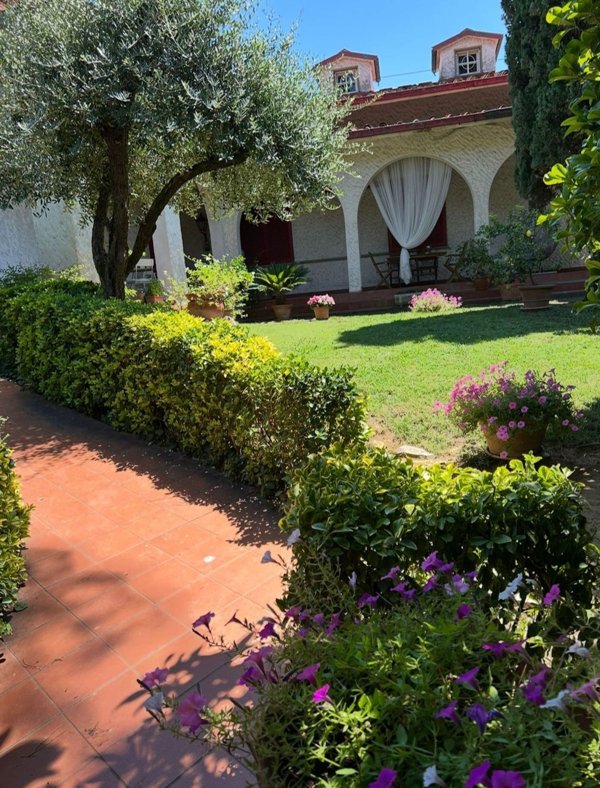 casa indipendente in vendita a Massa e Cozzile