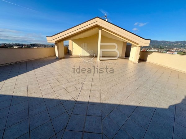 appartamento in vendita a Massa e Cozzile in zona Traversagna