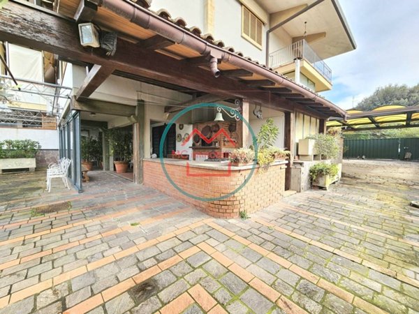 casa indipendente in vendita a Massa e Cozzile in zona Margine Coperta