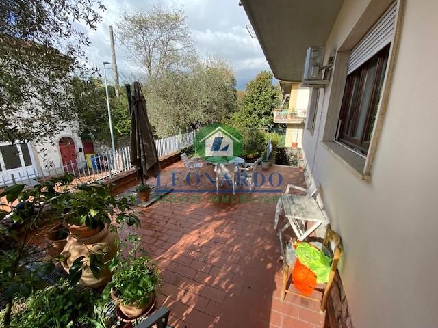 casa indipendente in vendita a Massa e Cozzile in zona Margine Coperta