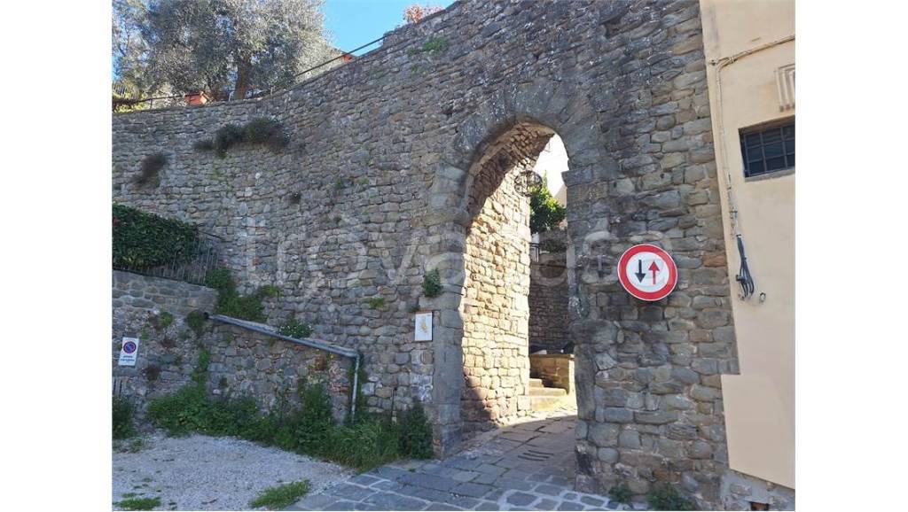 appartamento in vendita a Massa e Cozzile in zona Massa