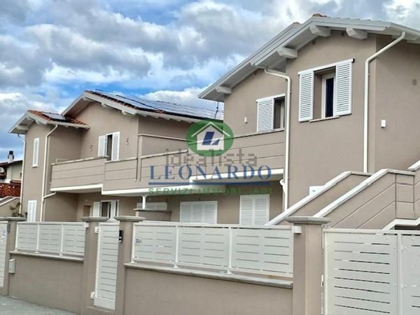 appartamento in vendita a Massa e Cozzile in zona Traversagna