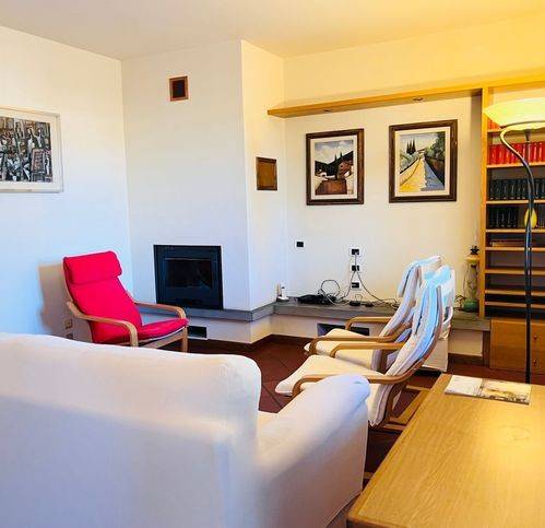 casa indipendente in vendita a Massa e Cozzile in zona Margine Coperta