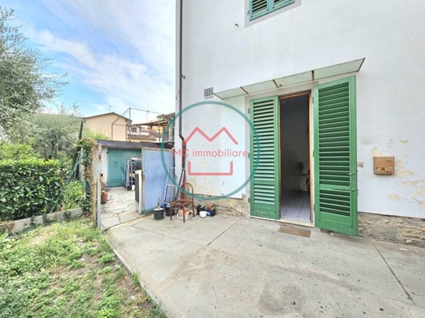 casa indipendente in vendita a Massa e Cozzile in zona Margine Coperta