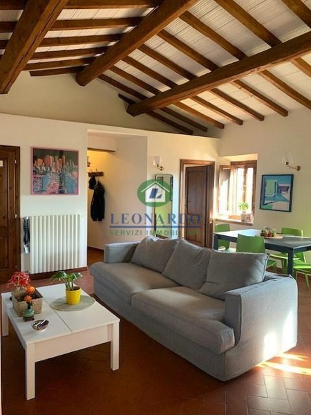 appartamento in vendita a Massa e Cozzile in zona Massa