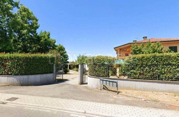 appartamento in vendita a Massa e Cozzile in zona Cozzile