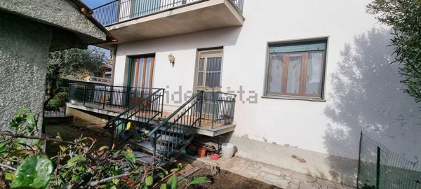 appartamento in vendita a Massa e Cozzile