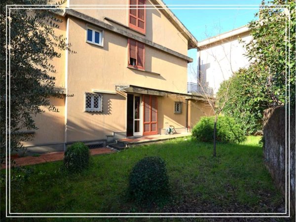 casa indipendente in vendita a Monsummano Terme
