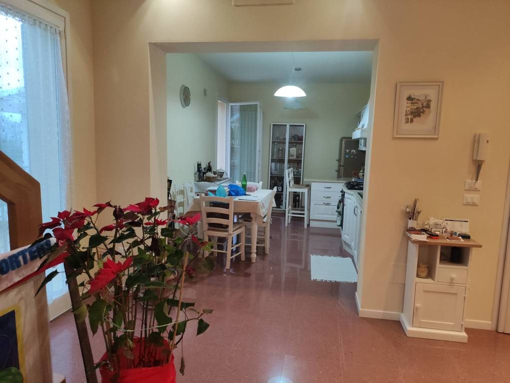 appartamento in vendita a Monsummano Terme in zona Grotta Giusti