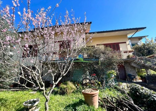 casa indipendente in vendita a Monsummano Terme in zona Grotta Parlanti