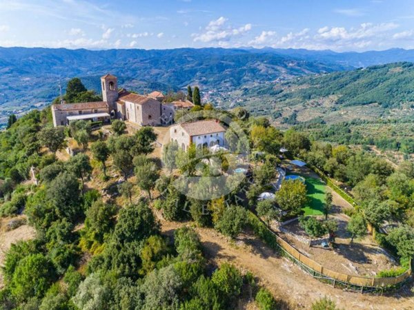 casa indipendente in vendita a Monsummano Terme in zona Grotta Giusti