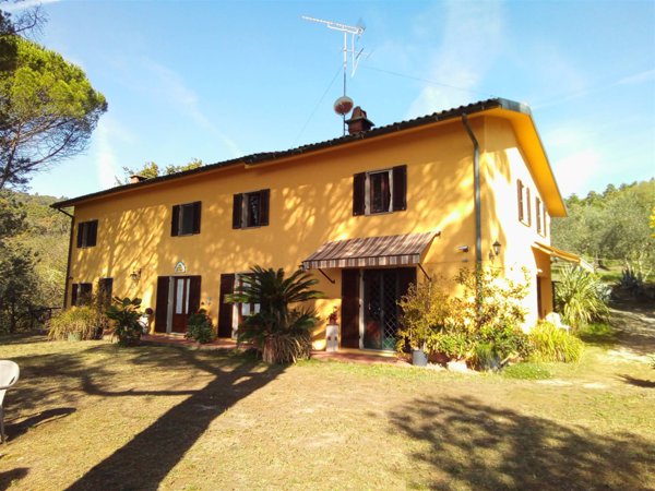 casa indipendente in vendita a Monsummano Terme in zona Grotta Giusti