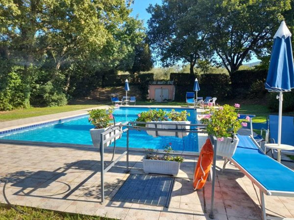 casa indipendente in vendita a Monsummano Terme