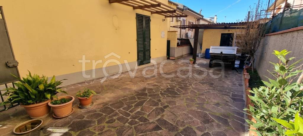 casa indipendente in vendita a Monsummano Terme