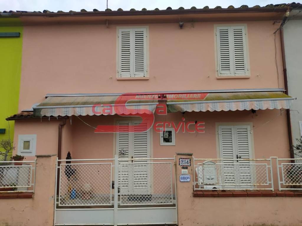 casa indipendente in vendita a Monsummano Terme