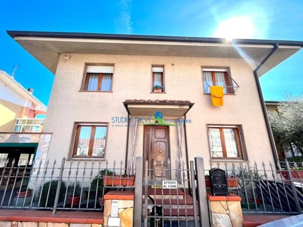 casa indipendente in vendita a Monsummano Terme