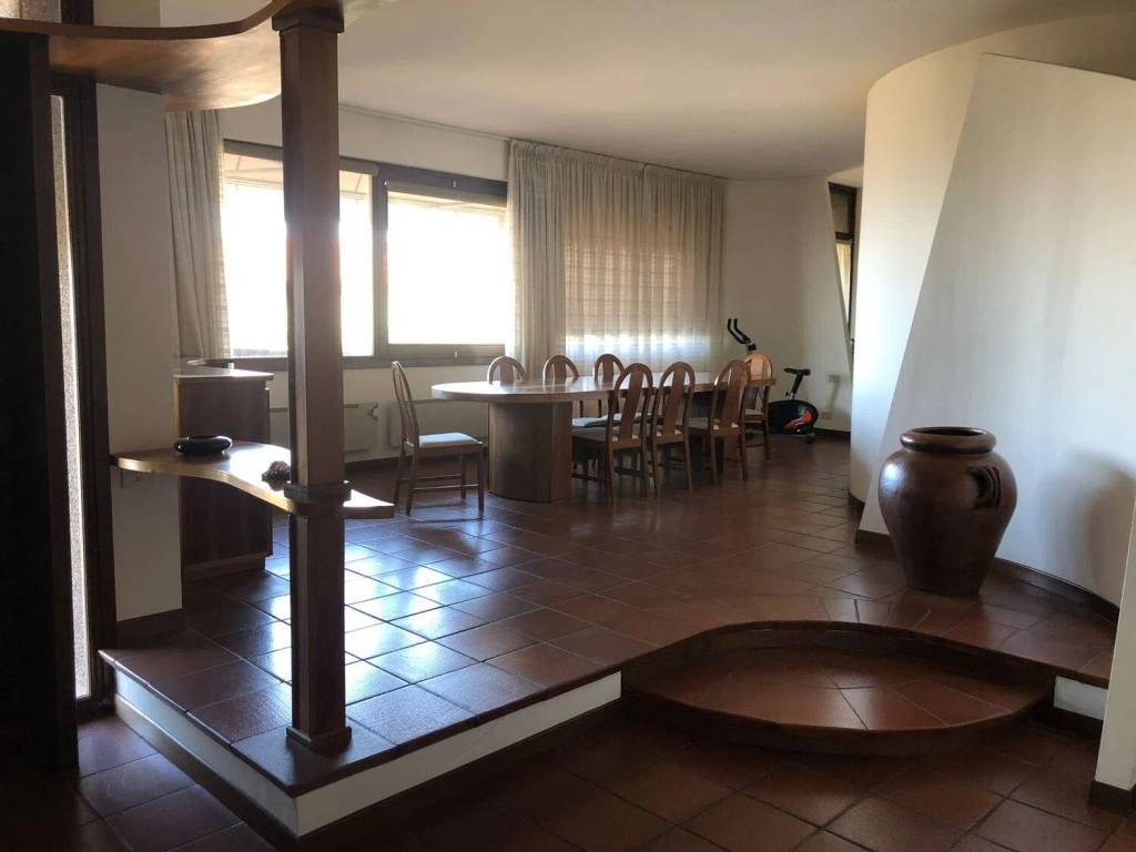 casa indipendente in vendita a Monsummano Terme
