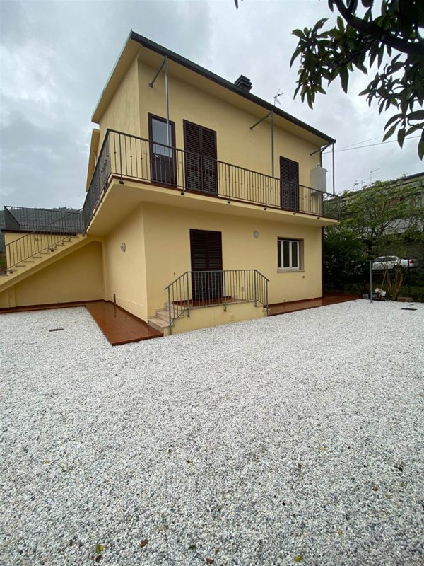 appartamento in vendita a Monsummano Terme