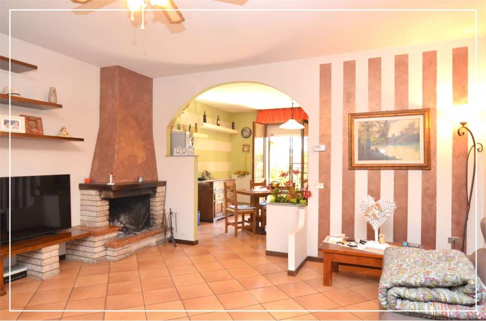casa indipendente in vendita a Monsummano Terme