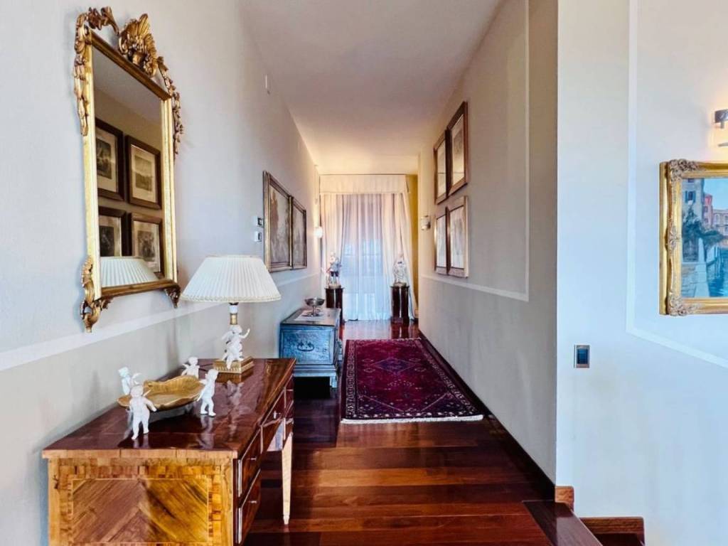 casa indipendente in vendita a Monsummano Terme