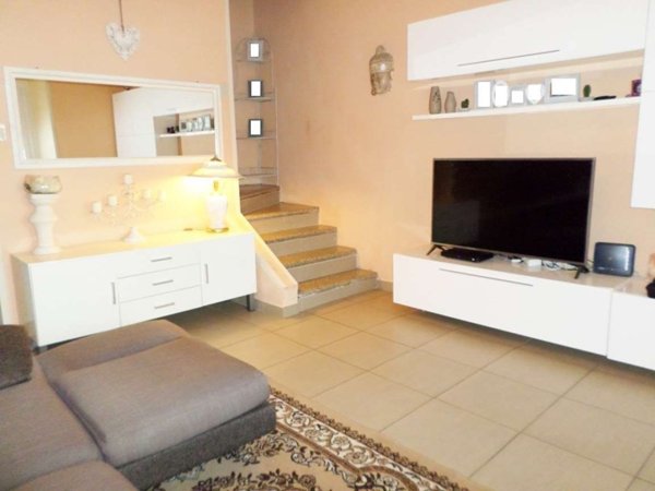 casa indipendente in vendita a Monsummano Terme in zona Grotta Giusti