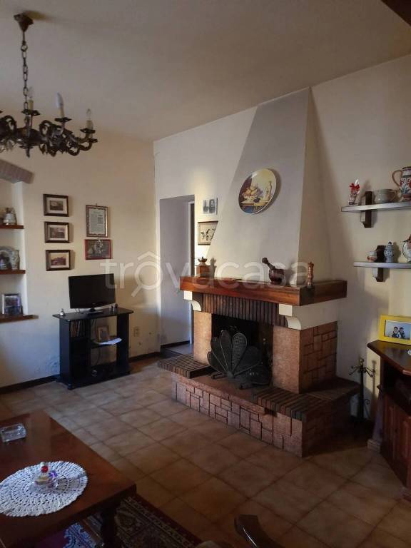 casa indipendente in vendita a Monsummano Terme