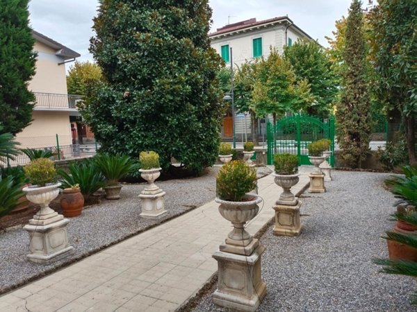 casa indipendente in vendita a Monsummano Terme