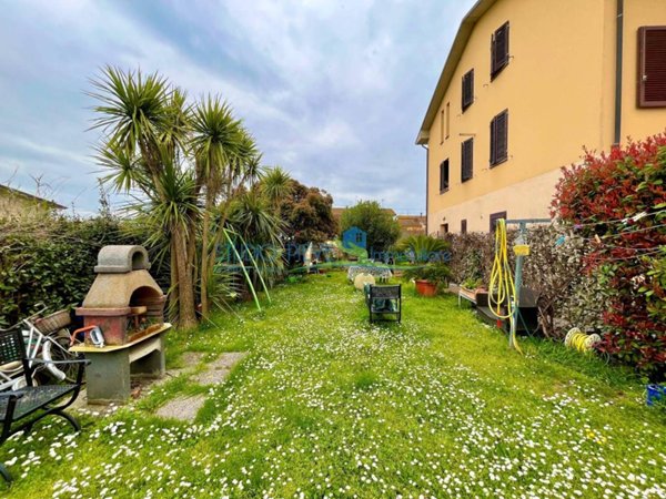 appartamento in vendita a Monsummano Terme