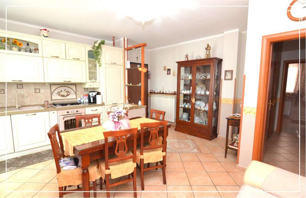 appartamento in vendita a Monsummano Terme