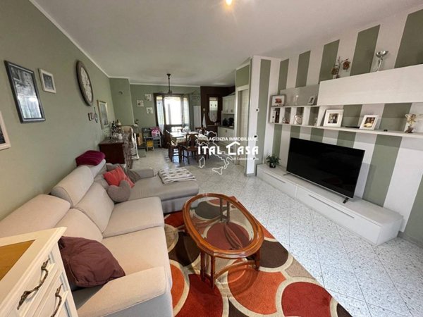 casa indipendente in vendita a Monsummano Terme in zona Cintolese