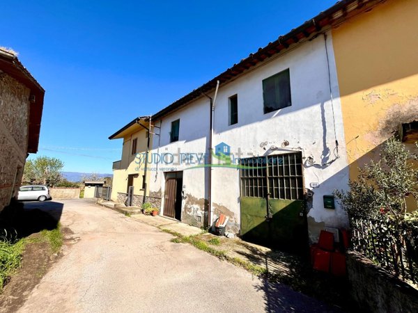 appartamento in vendita a Monsummano Terme