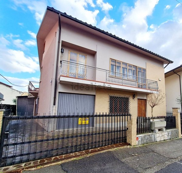 casa indipendente in vendita a Monsummano Terme