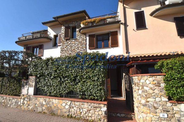casa indipendente in vendita a Monsummano Terme