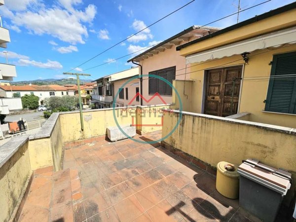 appartamento in vendita a Monsummano Terme