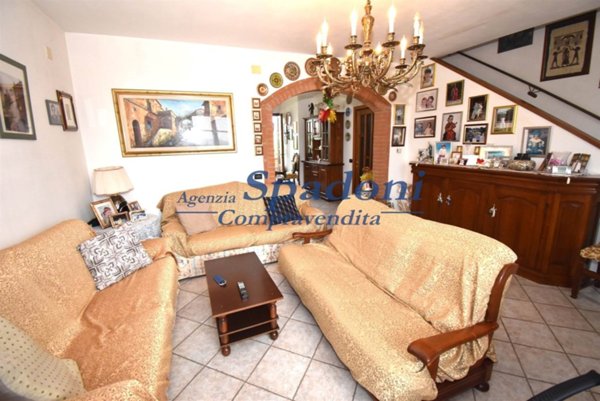 casa indipendente in vendita a Monsummano Terme in zona Violi