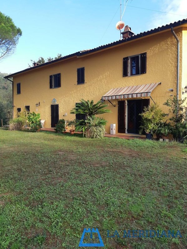 casa indipendente in vendita a Monsummano Terme in zona Montevettolini
